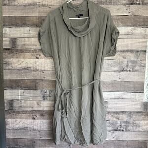 GAP Maternity Women's Viscose Cowlneck Belted Gray Dress Sz. Medium